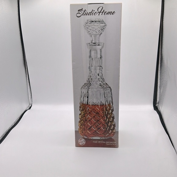Studio Home Fine Crystal Handmade Bar Decanter 36 oz New in Box! - Picture 2 of 5